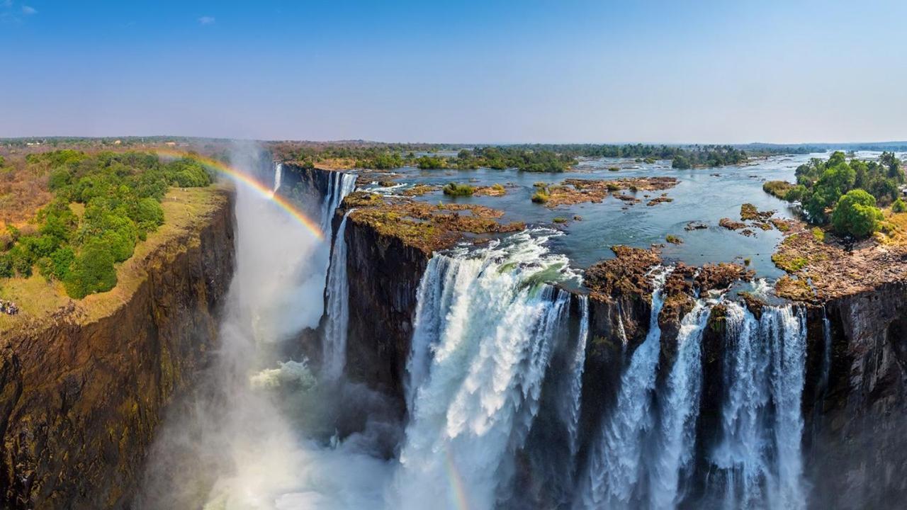 Flatdog Lodge Victoria Falls Eksteriør billede